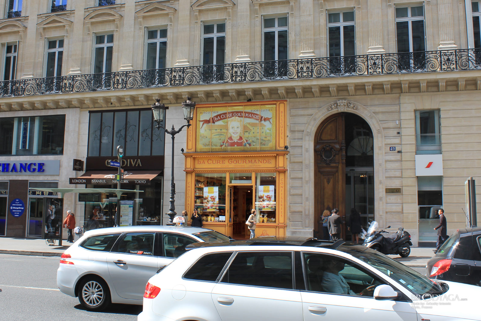La Cure Gourmande, Avenue de l`Opera, Paris